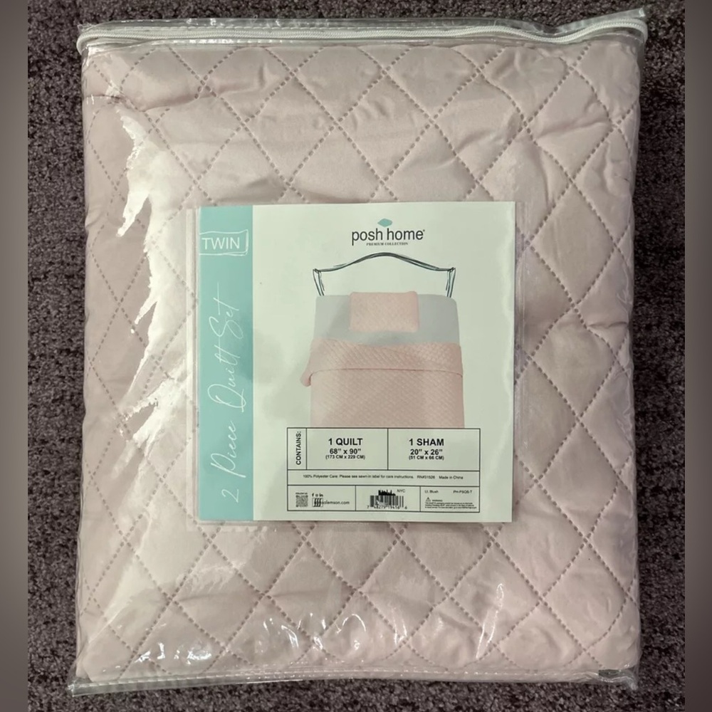 Twin Pink Quilted Comforter and Sham